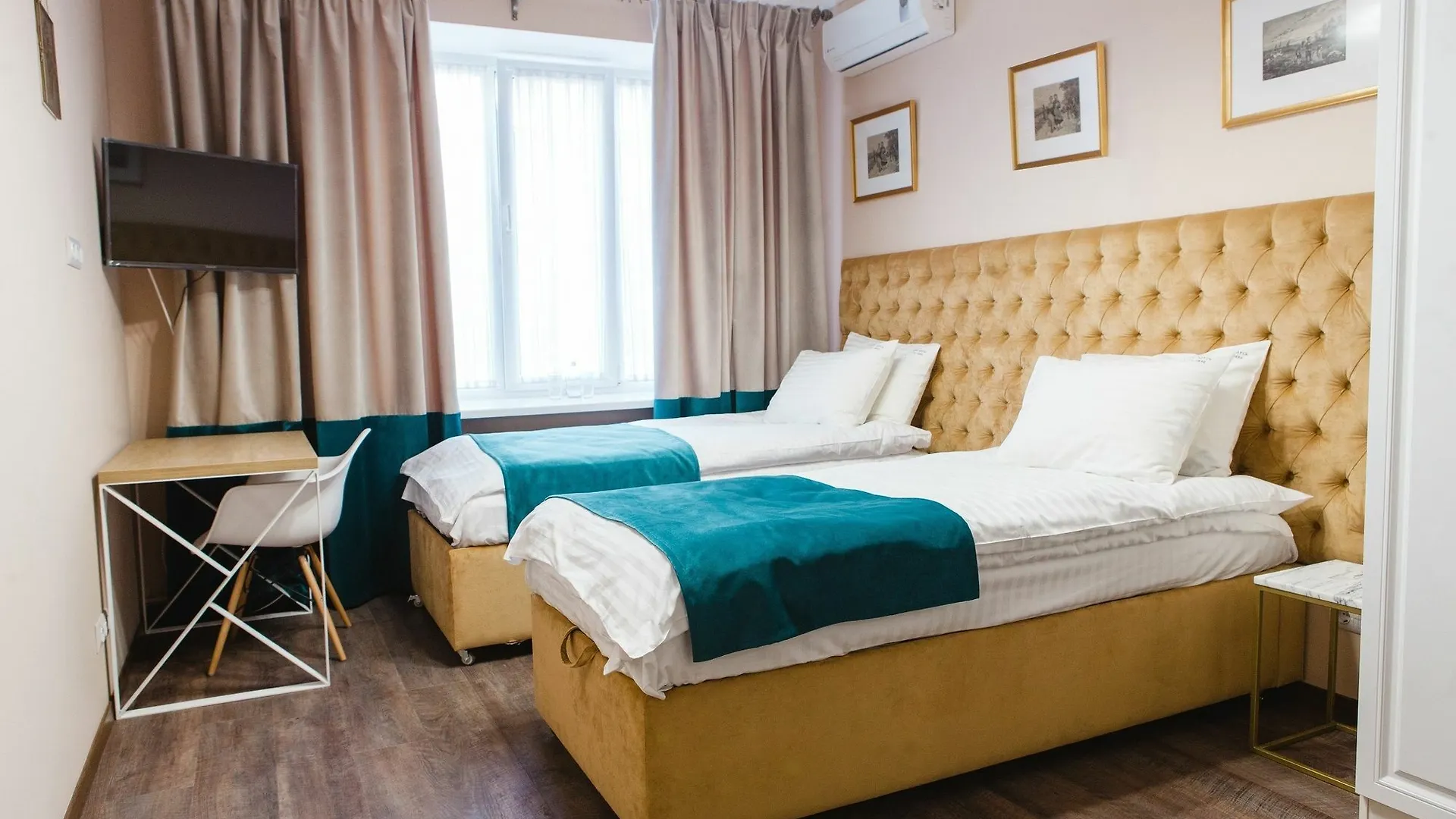 Live.Here.Hotel Kyiv 3*,  Ukraine